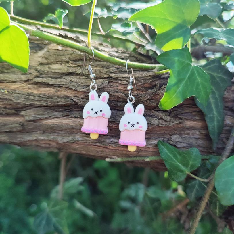 Boucles d'oreilles lapin blanc glace