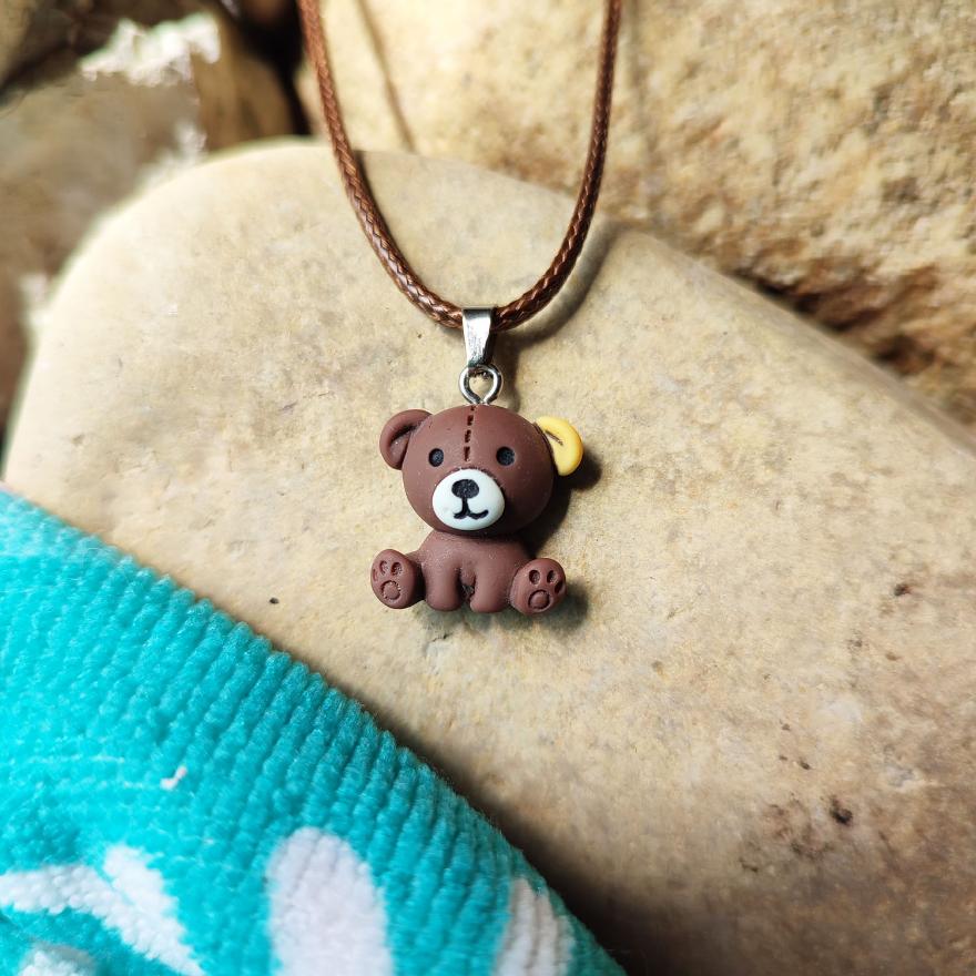 Collier ourson enfant marron animaux kawaii vue 2