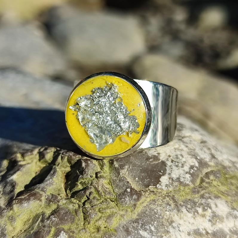 Bague Homme Unique | Pigment Jaune Feuille d'Argent