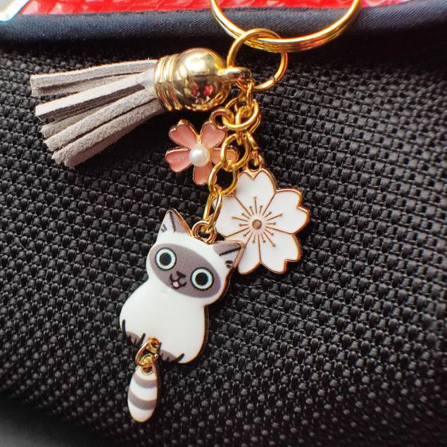 porte-cle-original-chat-siamois-queue-mobile-3.jpg