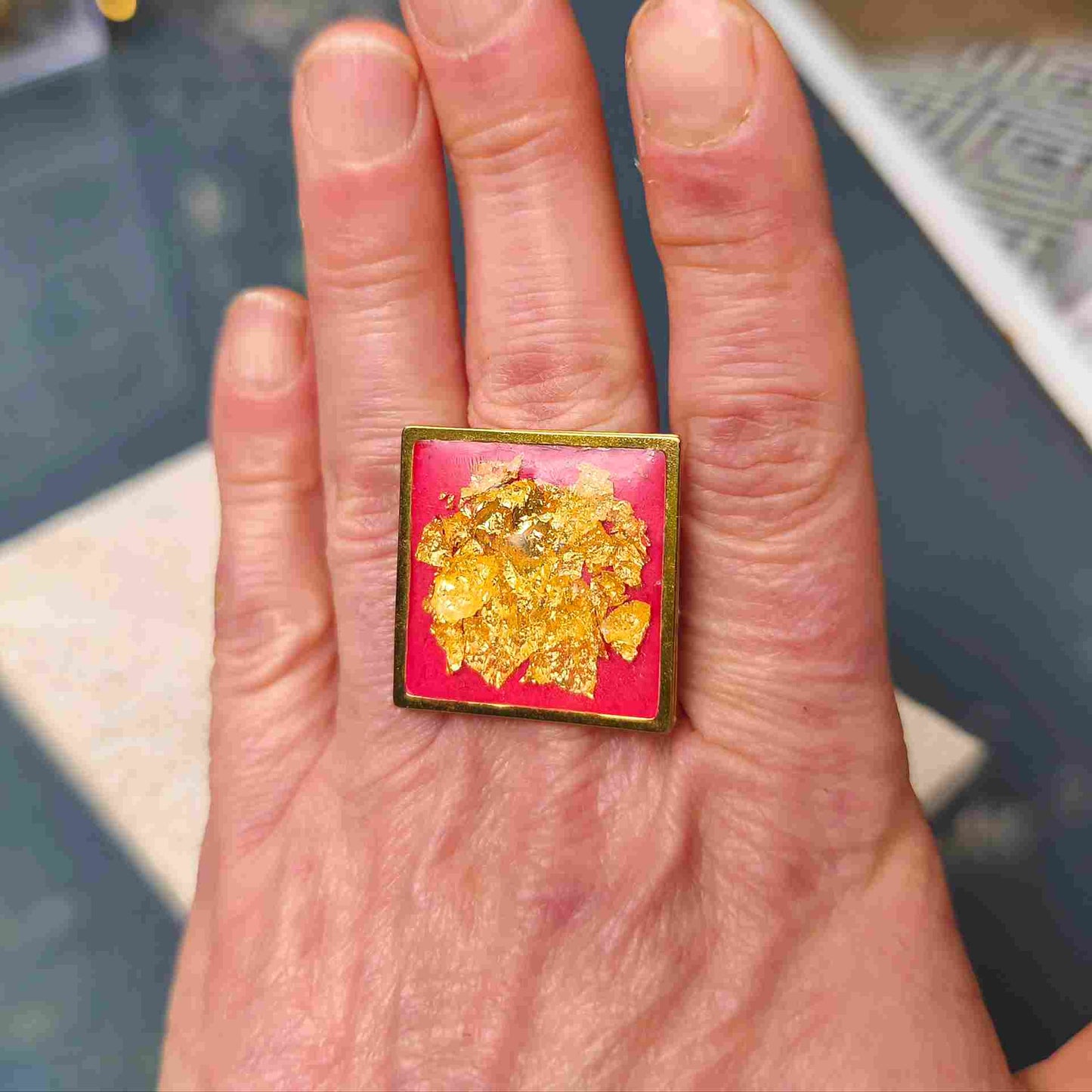 Bague carrée rouge 25 mm et argent - création artisanale