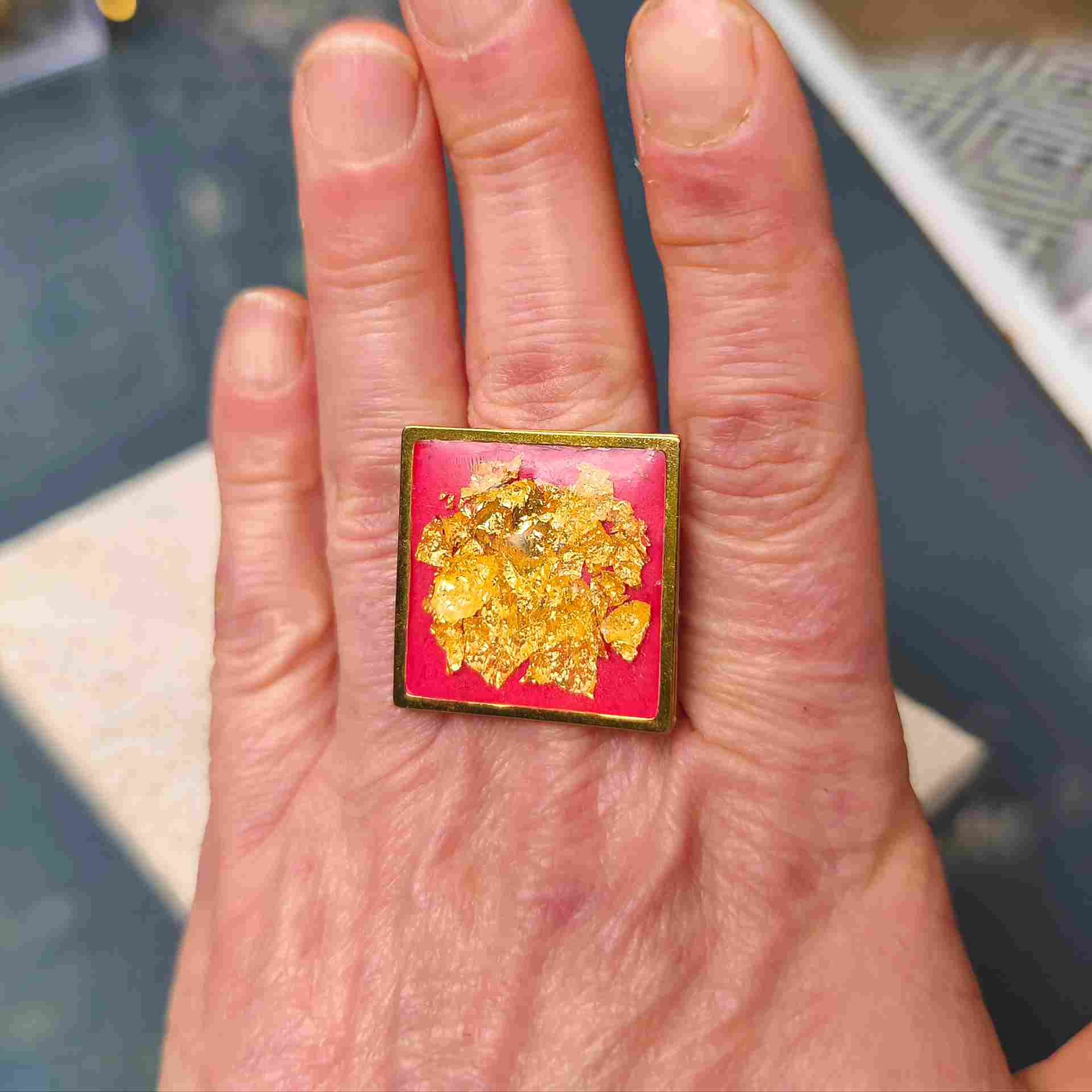 Bague carrée rouge 25 mm et argent - création artisanale