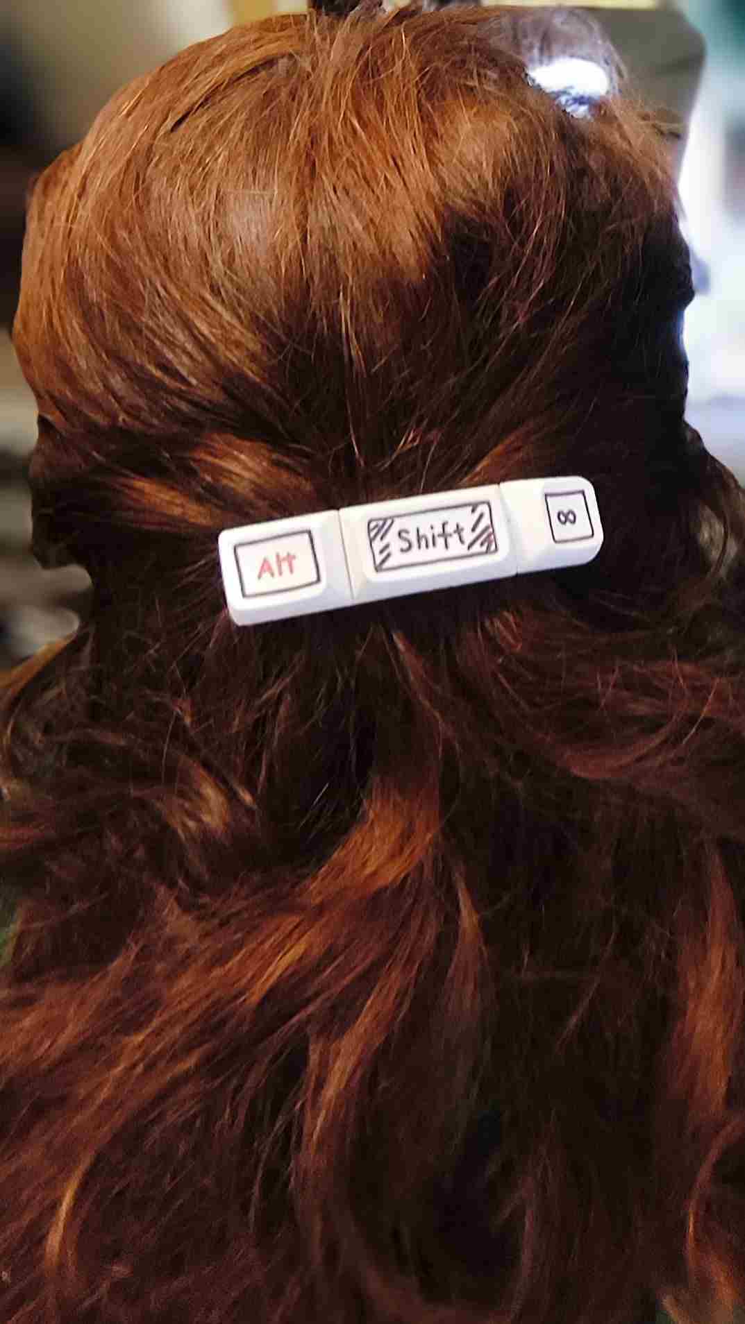 ALT SHIFT ∞ | Barrette GEEK