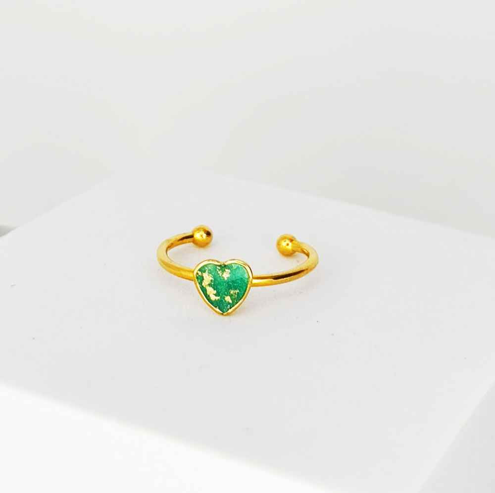 Bijou artisanal vert tendre avec touches dorées Tendre Pousse