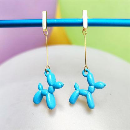 Boucles d'oreilles chien ballon dorées bleu clair vue 3