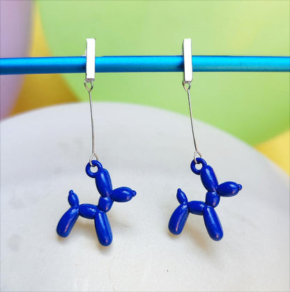 Boucles d'oreilles chien ballon argentées bleu vue 1