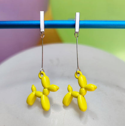 Boucles d'oreilles chien ballon argentées jaune vue 2