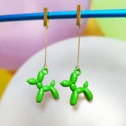 Boucles d'oreilles chien ballon dorées vert clair vue 1
