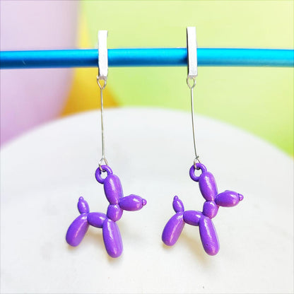 Boucles d'oreilles chien ballon argentées violet vue 1