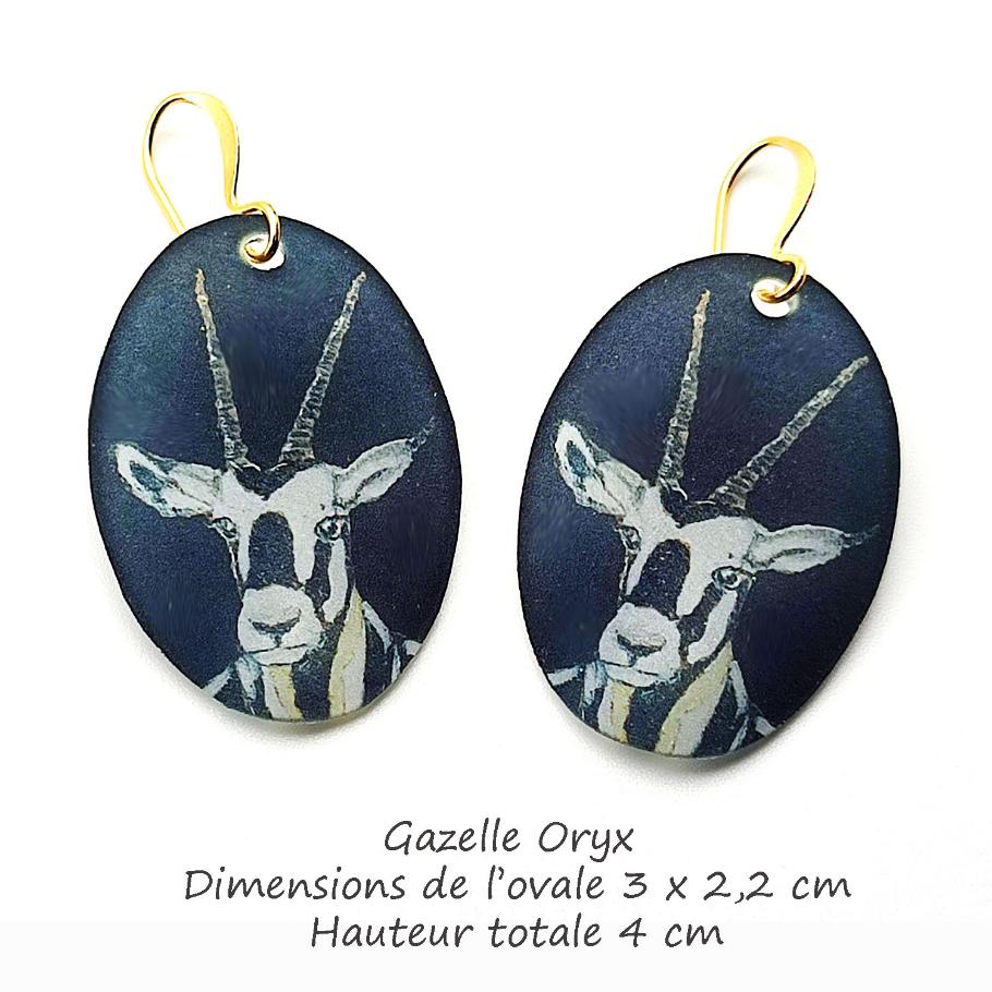 Boucles d'oreilles gazelle Oryx d'Arabie, fond noir, bijou d'artiste