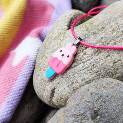 Collier lapin rose glace animaux vue 2
