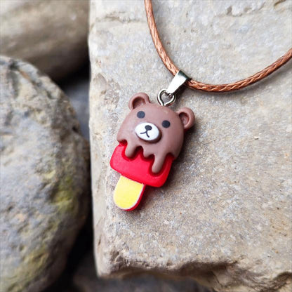 Collier ourson rouge glace animaux vue 2